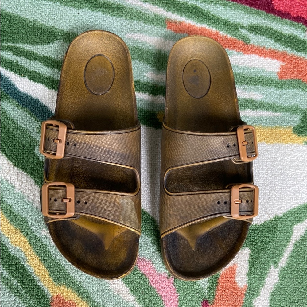 Aloha Island Double Strap Sandals